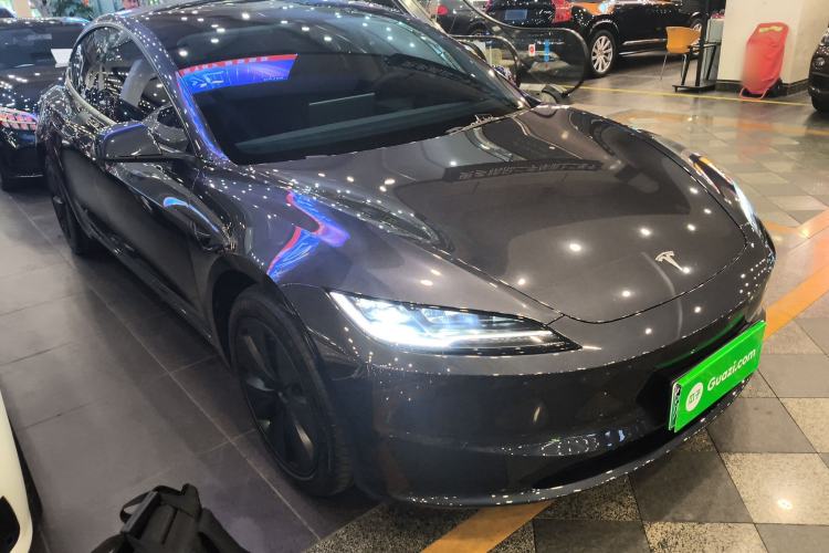 Used Tesla Model 3 2025 Rear-Wheel-Drive Version