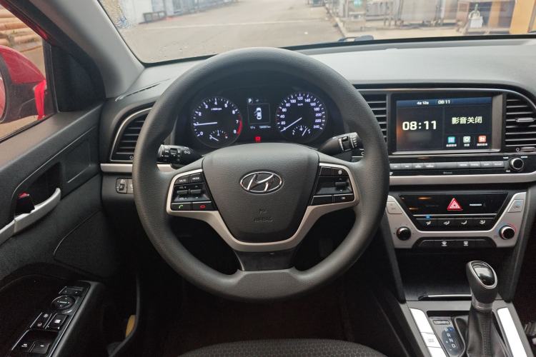 Used Hyundai Elantra (6th Generation / Lingdong) 2016 1.6L Automatic ZhiXuan – Elite Version Steering Wheel