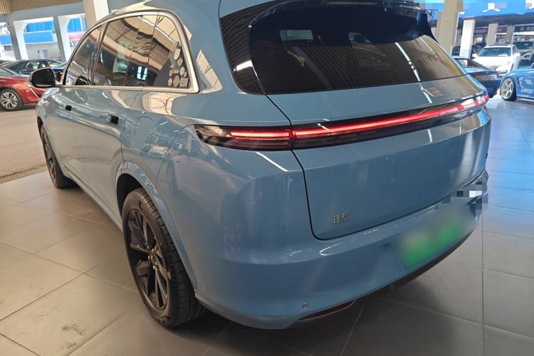 Used Li Auto L7 2023 Air model
