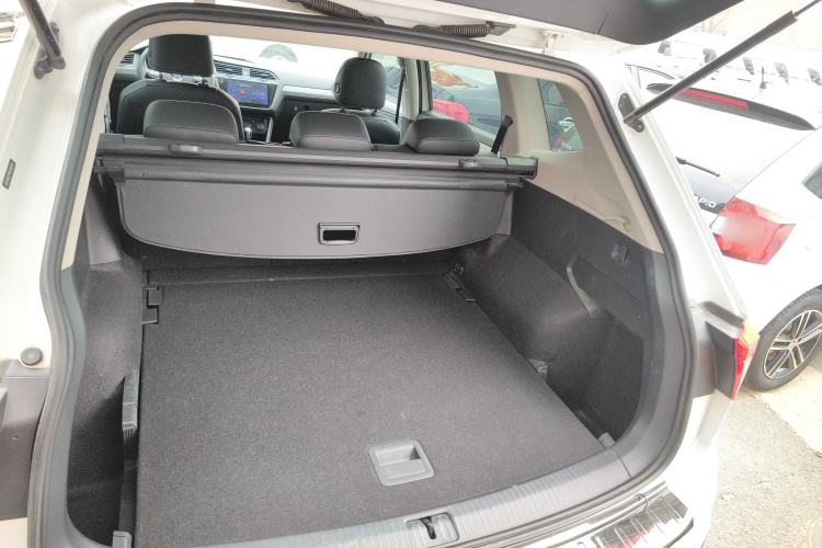 Used Volkswagen Tiguan L 2019 330TSI Automatic Two-Wheel Drive Luxury Edition China VI Standard