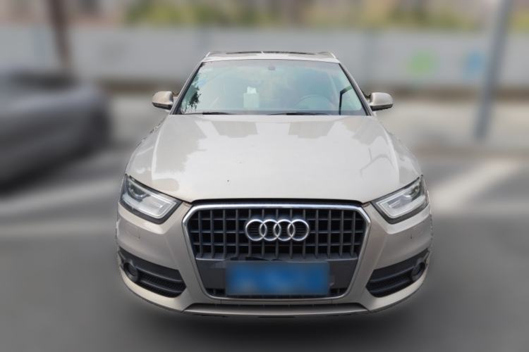 Used Audi Q3 2015 35 TFSI Comfort Model
