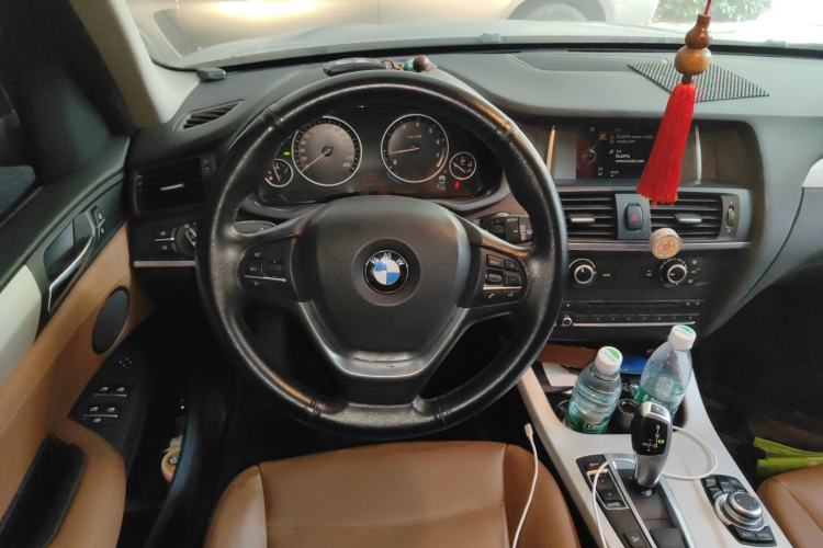 Used BMW X3 2014 xDrive20i Leading Model Steering Wheel