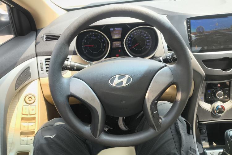 Used Hyundai Elantra (5th Generation / Langdong) 2013 1.6L Automatic Leading Model Steering Wheel