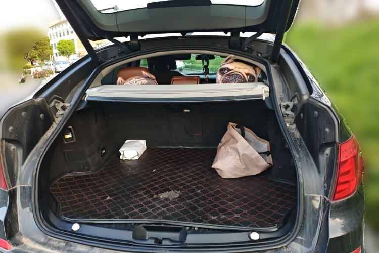 Used BMW 5 Series GT 2013 535i Leading Model Trunk