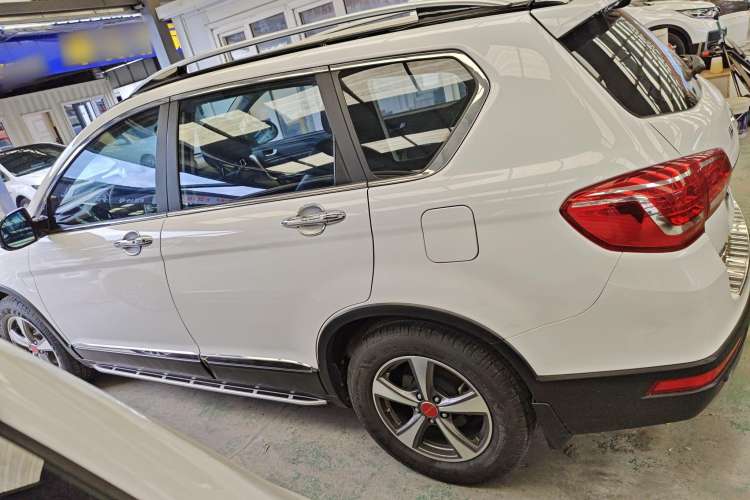 Used Haval H6 2015 Revised Version Sport Edition 1.5T Manual Transmission Two-Wheel Drive Elite Grade