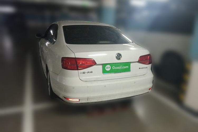 Used Volkswagen Sagitar 2015 1.6L Automatic Comfort Model Rear Left 45 Deg