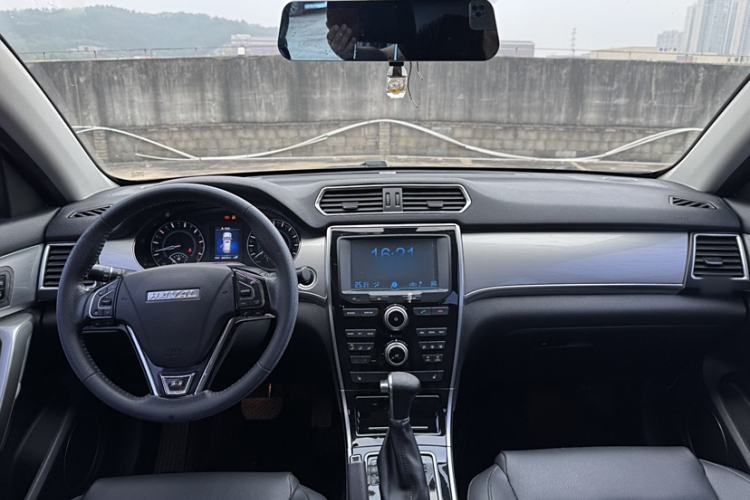 Used Haval H2 2016 Red Label 1.5T Automatic Two-Wheel Drive Elite Model