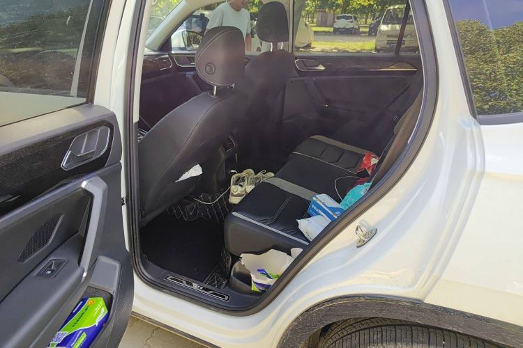 Used Volkswagen Tayron GTE Plug-in Hybrid 2022 1.4T Luxury Edition Left Rear Seat