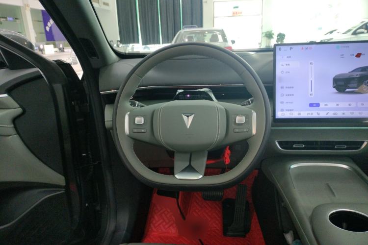 Used Deepal S07 2025 215Max Deep Blue Intelligent Driving AD PRO Range-Extended Version
