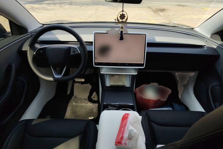 Used Tesla Model 3 2025 Rear-Wheel-Drive Version Center Console