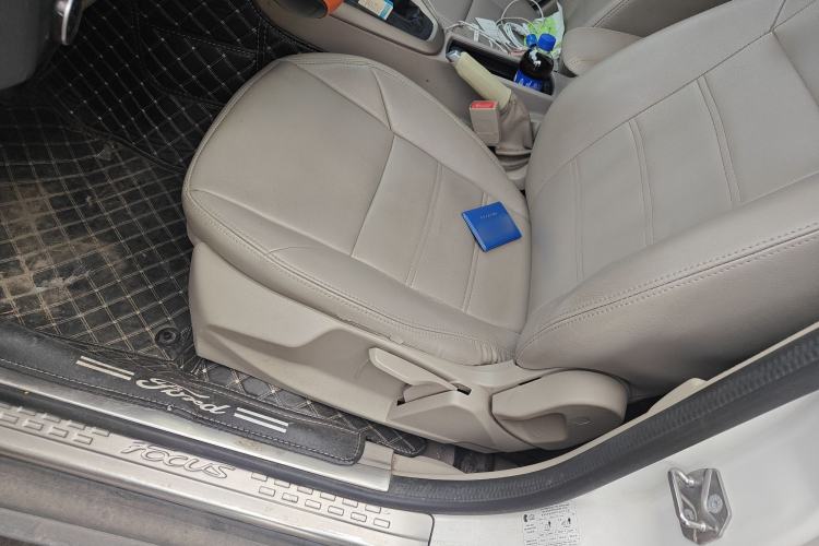 Used Ford Focus 2017 Sedan 1.6L Manual Comfort Plus SmartDrive Edition