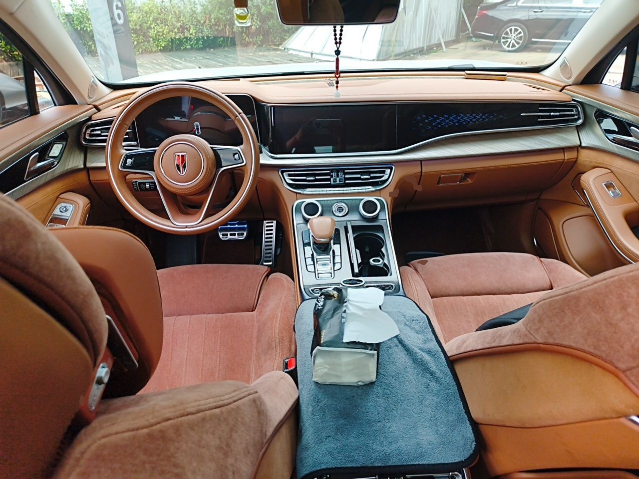 Hongqi H9 2022 2.0T Smart Connect Flagship Edition - Chinese Trim Chang — снимка 9