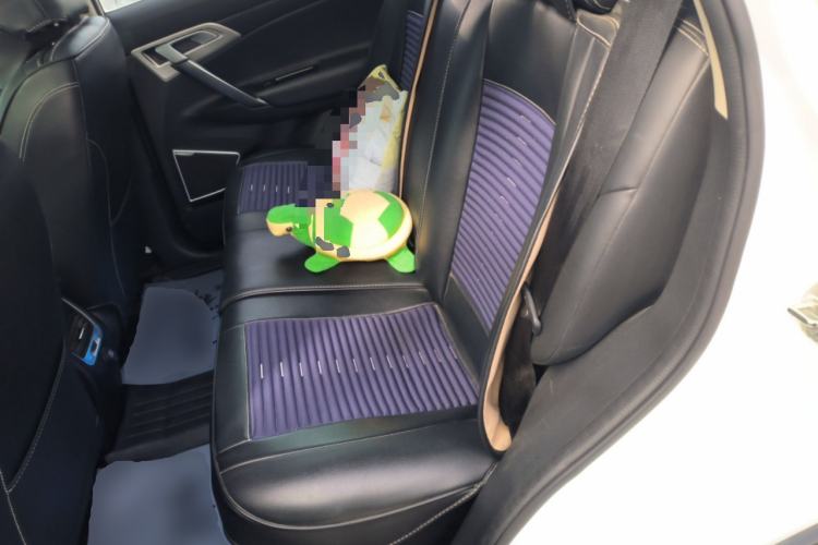 Used Geely Auto Emgrand X7 Sport 2016 1.8TD Automatic Smart Model Left Rear Seat