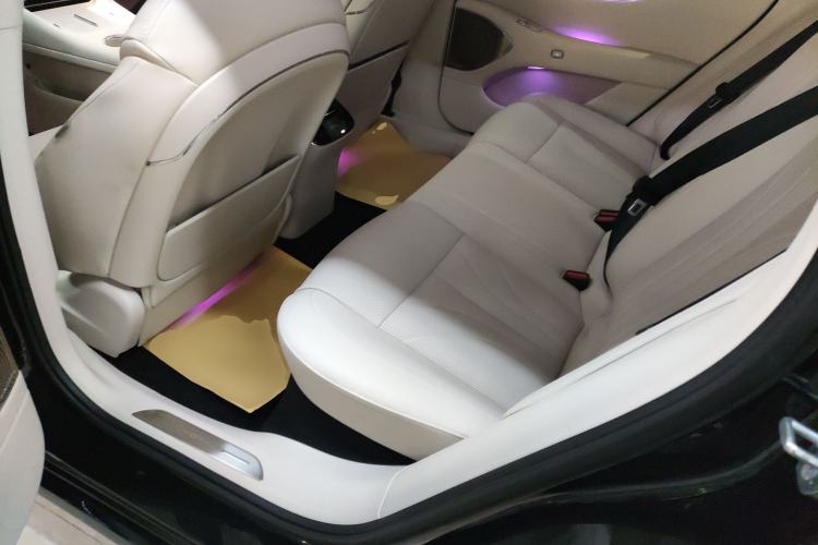 Used VOYAH Lantu Chiguang L 2026 Four-Wheel-Drive Ultra Left Rear Seat