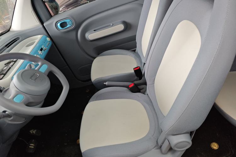 Used Bestune Pony 2024 170km Range Energizing Horse
