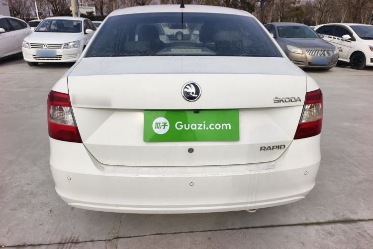 Used Skoda Rapid 2015 1.6L Automatic Smart Selection Model