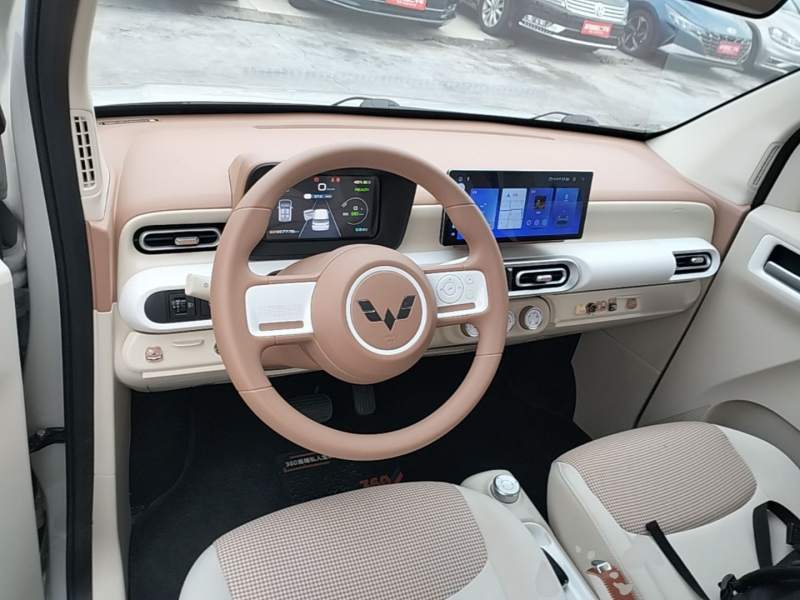 Used Wuling Hongguang MINIEV 2024 3rd Generation 215km Youth Edition — 9