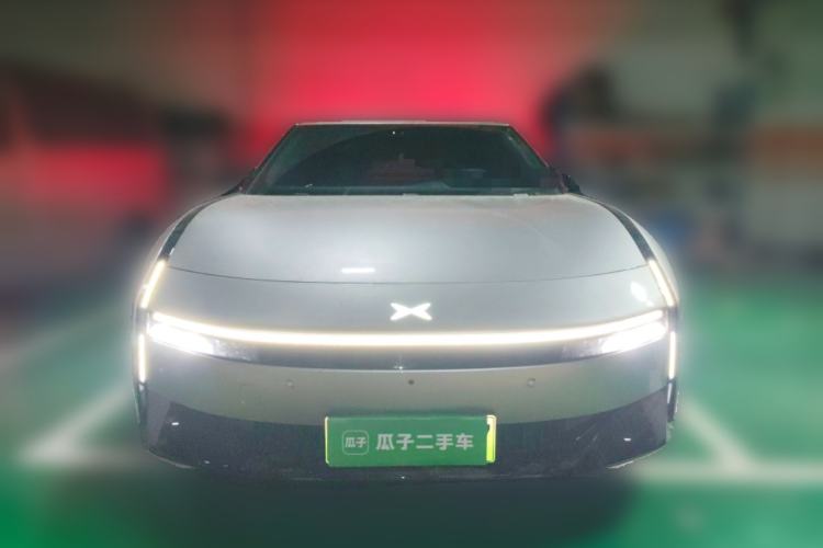 Used XPeng P7 2025 Model—750 All-Wheel-Drive High-Performance Ultra