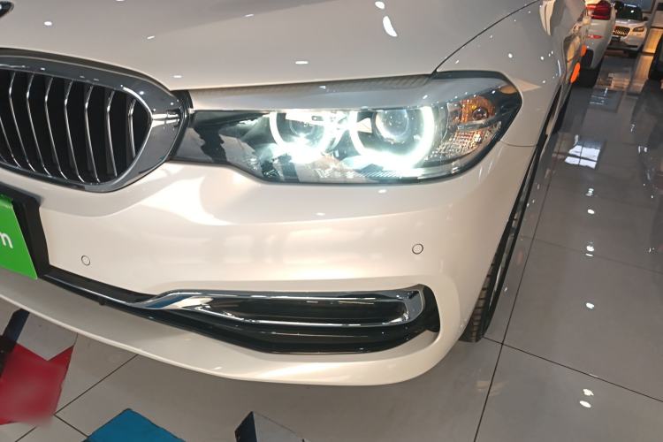 Used BMW 5 Series 2019 530Li Leading Model Luxury Package
