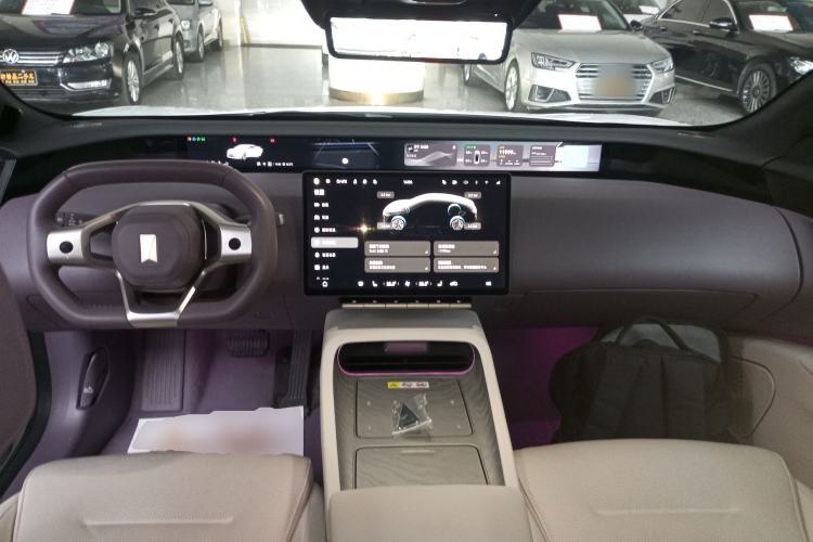 Used Avatr 12 2025 Ultra Extended-Range Edition