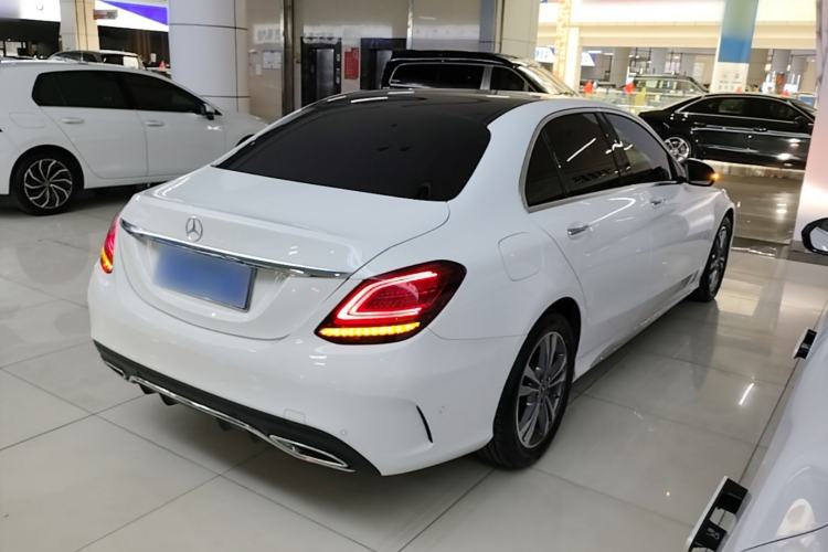 Used Mercedes-Benz C-Class 2021 C 200 L Fashion Edition Sport Version Rear Right 45 Deg