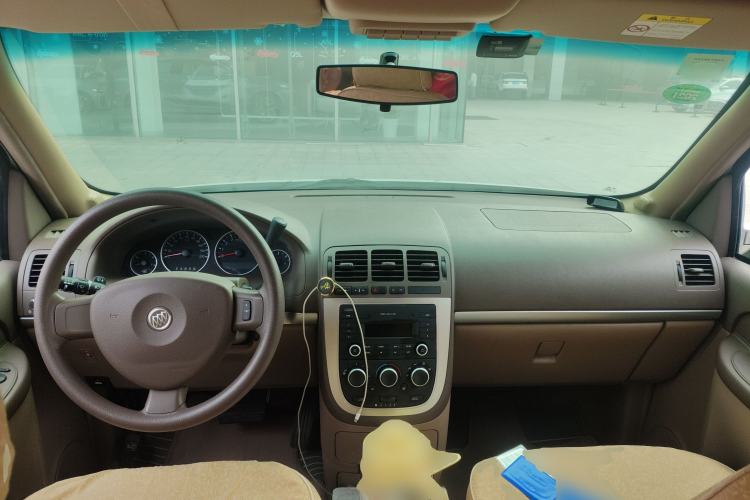 Used Buick GL8 2014 2.4L Classic Edition
