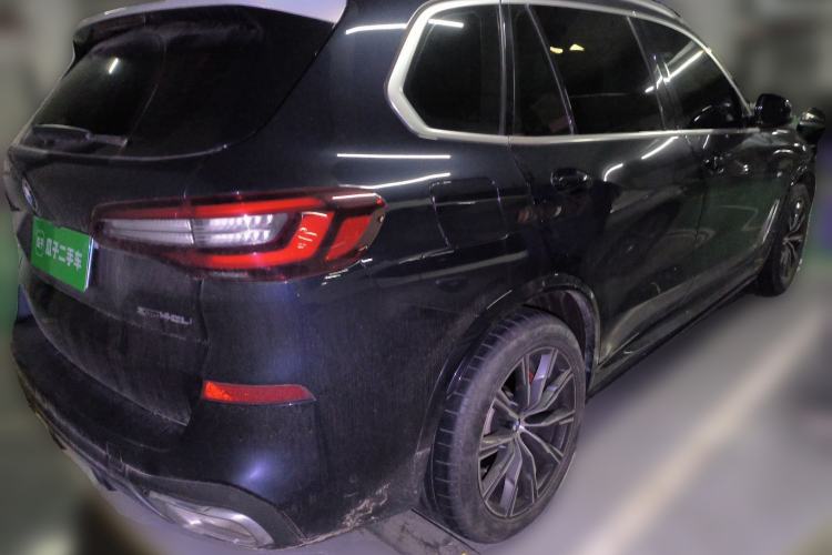 Used BMW X5 2022 xDrive 30Li M Sport Package