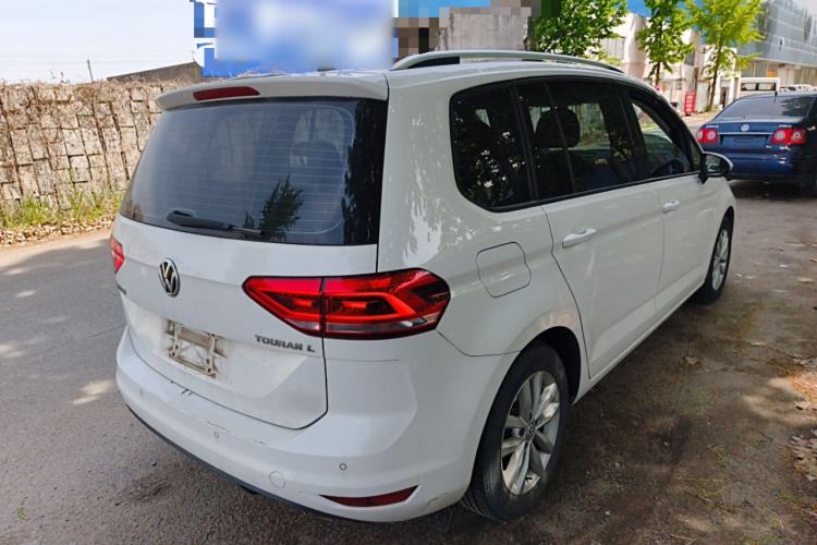 Used Volkswagen Touran 2018 Volkswagen Touran L 280TSI DSG Comfort Edition 7 Seats China V Emission Standard