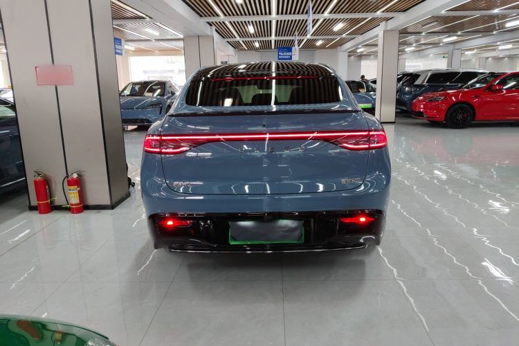 Used Hima Luxeed R7 2024 All-Electric 667 km Max