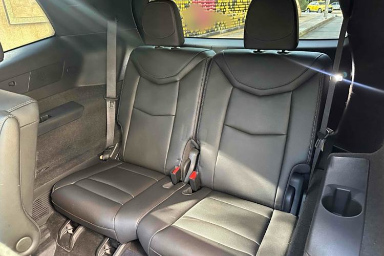 Used Cadillac XT6 2022 2.0T Six-Seater Four-Wheel-Drive Luxury Version