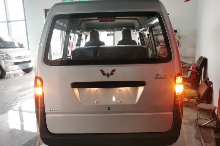 Used Wuling Zhiguang 2023 1.5L Practical Version 5/7 Seats