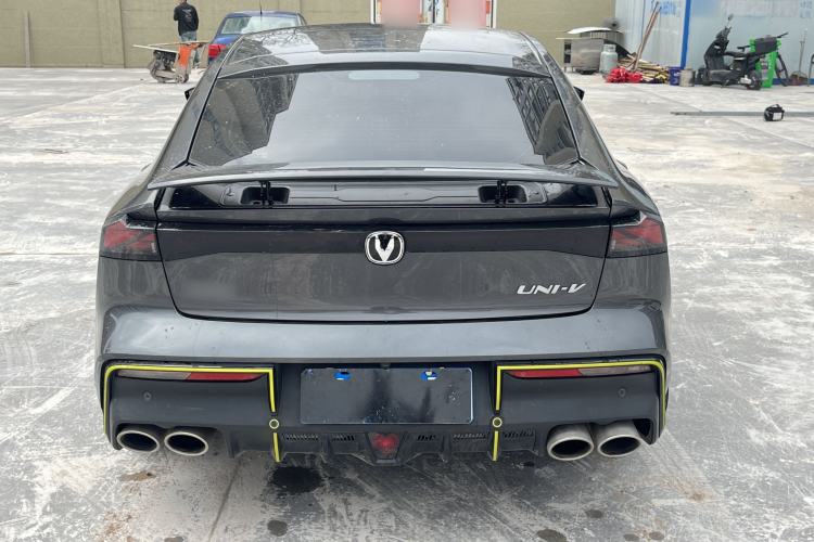 Used CHANGAN UNI-V 2022 1.5T Sport Edition
