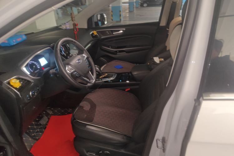 Used Ford Edge 2018 EcoBoost 245 Two-Wheel-Drive Titanium 7-Seater China V Standard
