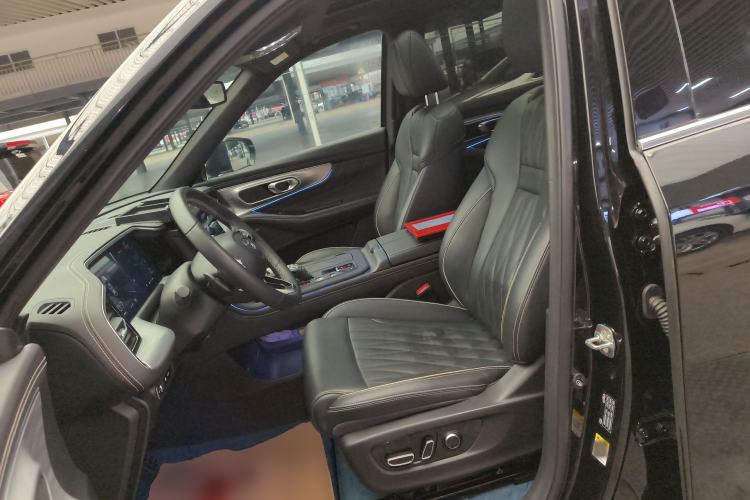 Used GAC Trumpchi GS8 2022 Linghang Series 2.0 TGDI Two-Wheel-Drive Luxury Smart Connectivity Version (7 Seats) Left Front Seat