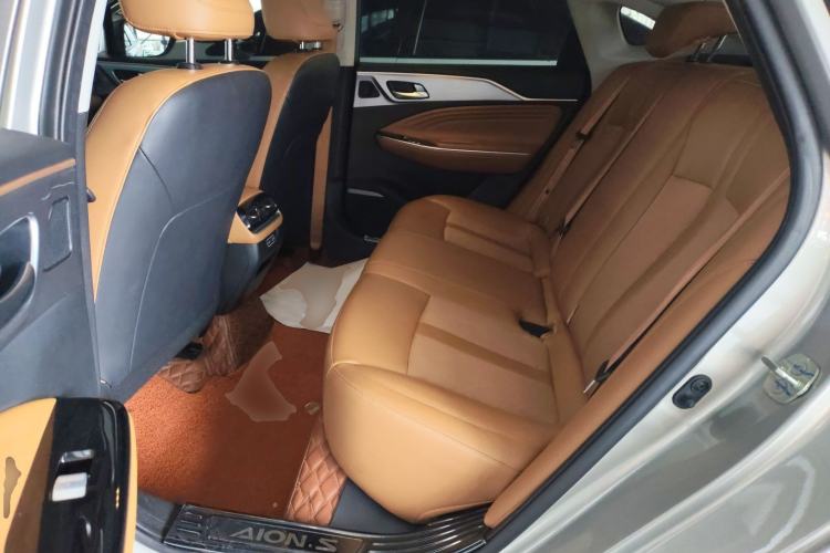 Used AION S 2023 Meizu 580 Lithium Iron Phosphate Left Rear Seat