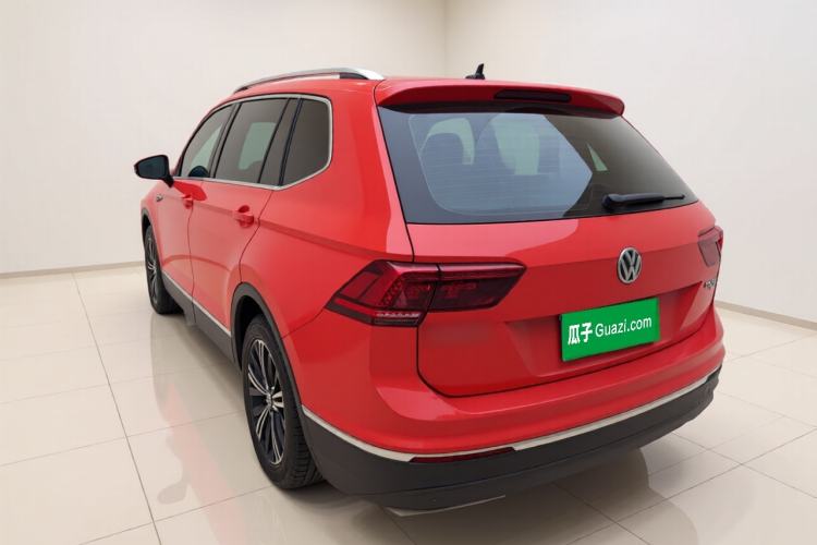 Used Volkswagen Tiguan L 2017 380TSI Automatic All-Wheel-Drive Luxury Edition
