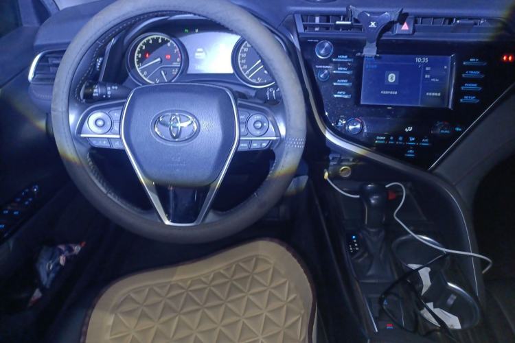 Used Toyota Camry 2018 2.0G Luxury Edition