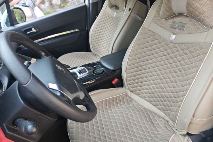 Used Peugeot 3008 2015 2.0L Automatic Classic Edition