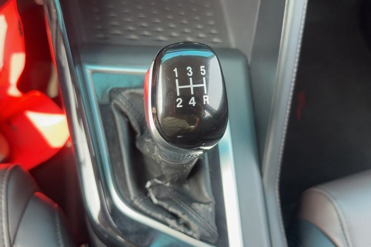 Used CHANGAN CS15 2019 1.5L Manual Entry-Level Version China VI Standard