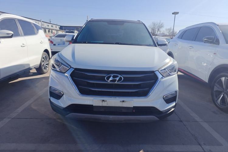 Used Hyundai ix25 2017 1.6L Automatic Smart Version
