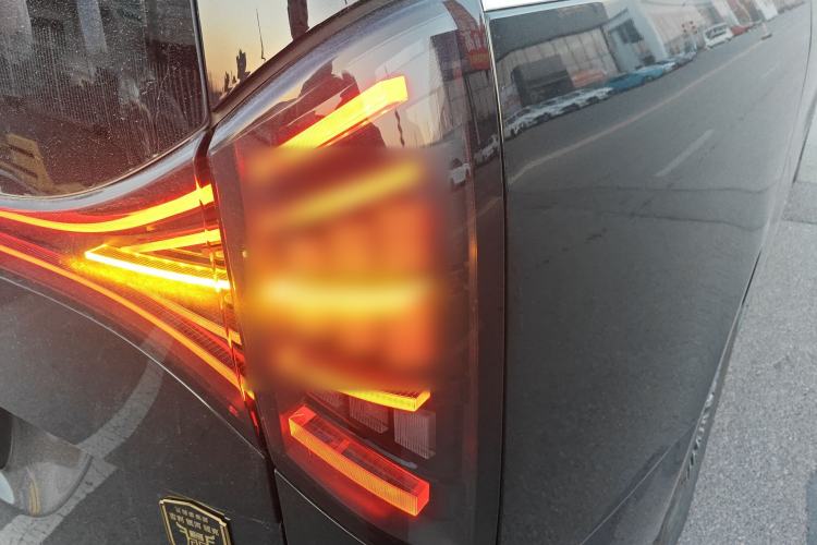 Used Geely Galaxy LEVC L380 2025 805 km Flagship Version All-Wheel Drive