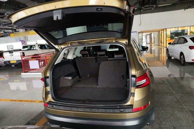 Used Skoda Kodiaq 2017 TSI380 7-Seater Four-Wheel-Drive Flagship Edition Trunk