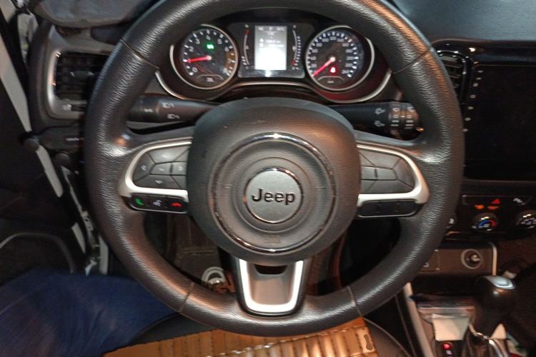 Used Jeep Compass 2017 200T Automatic Comfort Edition