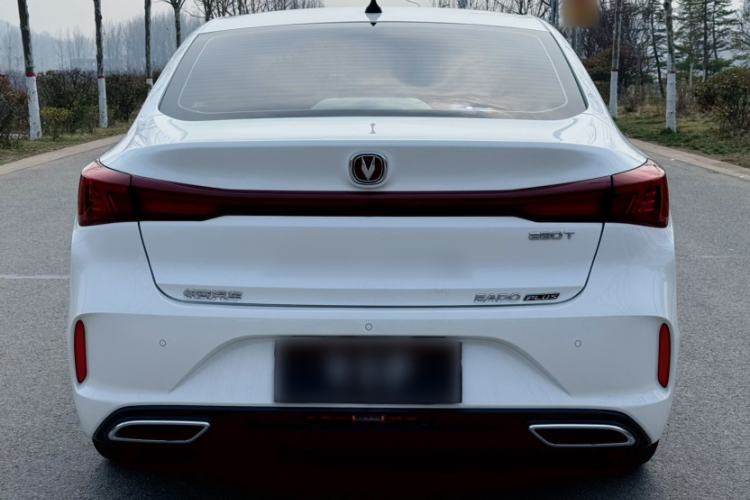 Used CHANGAN Eado 2023 Changan Edition PLUS Blue Whale NE 1.4T GDI DCT Prestige Version
