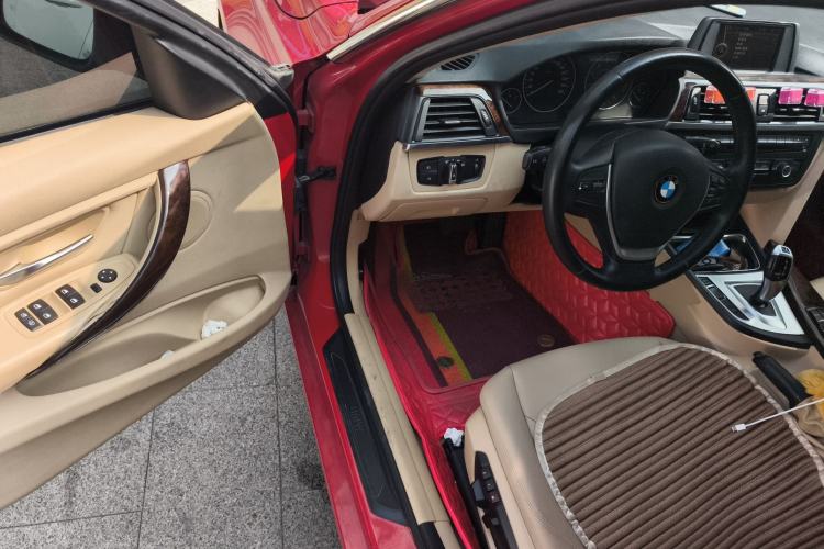 Used BMW 3 Series 2013 320Li Fashion Model
