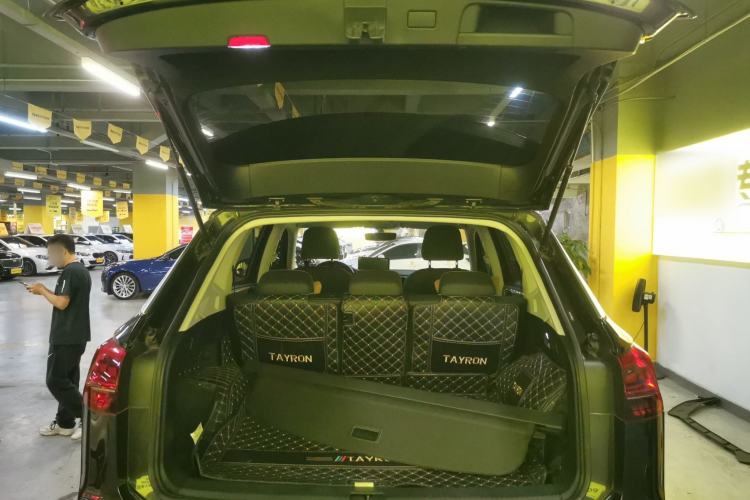 Used Volkswagen Tayron 2020 330TSI Two-Wheel Drive Luxury Smart Connectivity Version