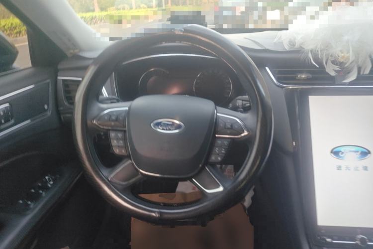 Used Ford Taurus 2019 EcoBoost 245 Premium Edition Steering Wheel