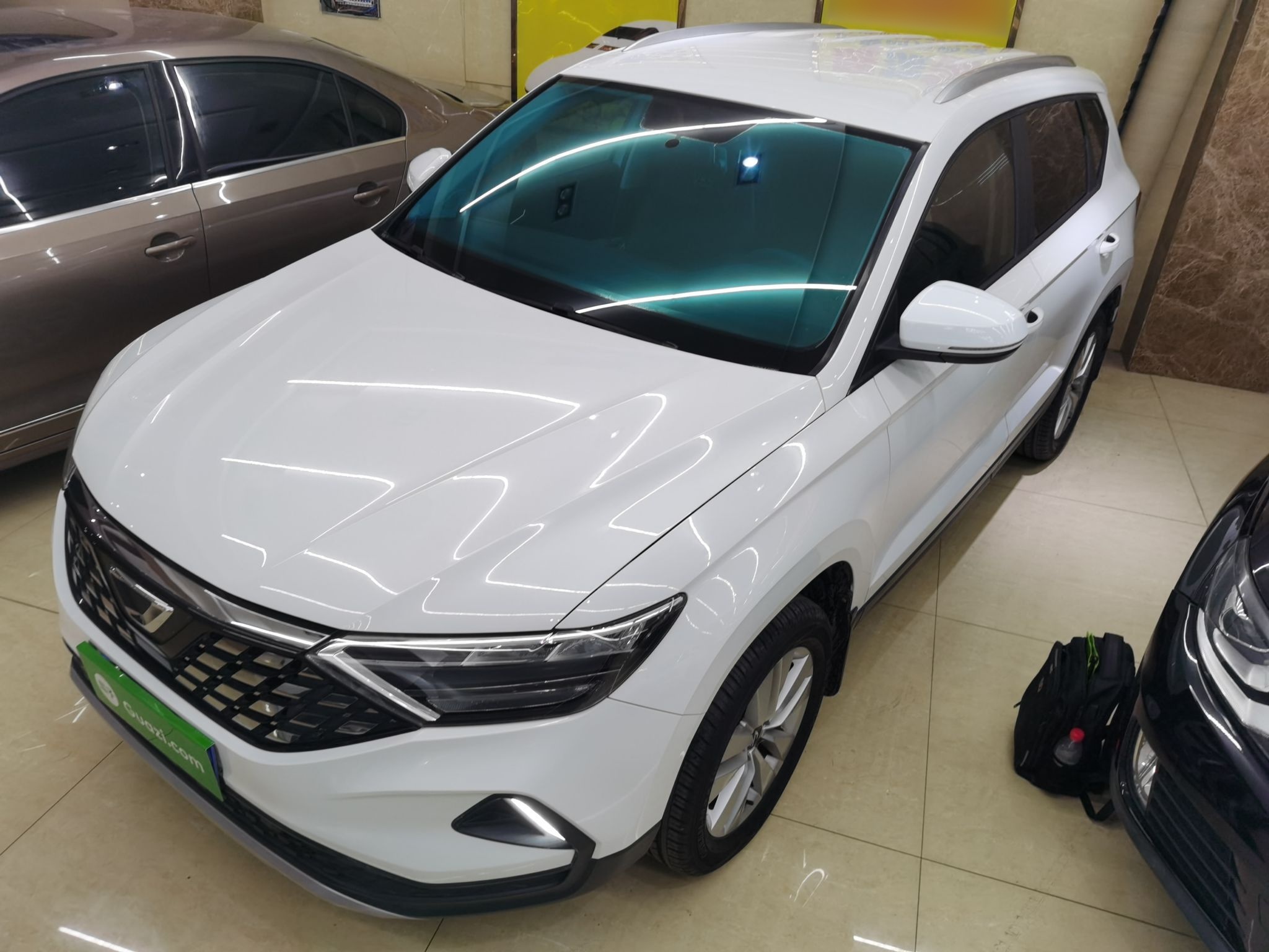 Parte inferior delantera