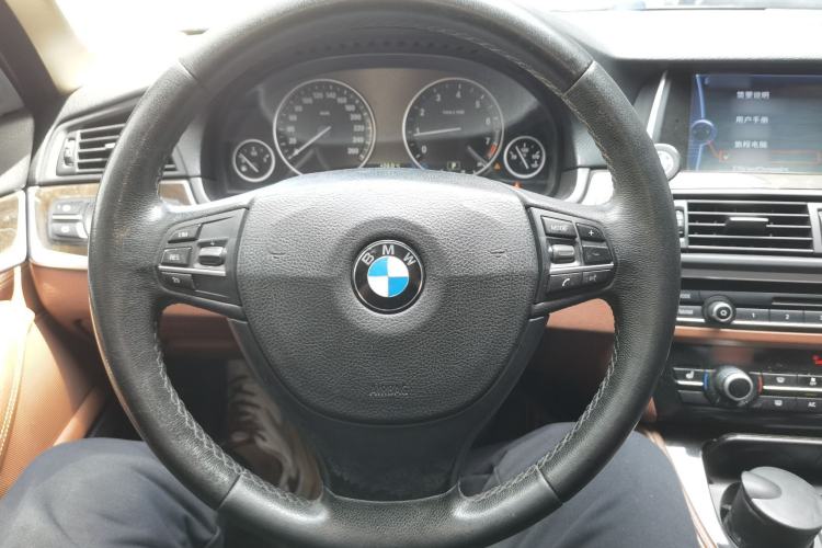 Used BMW 5 Series 2014 525Li Leading Model Steering Wheel