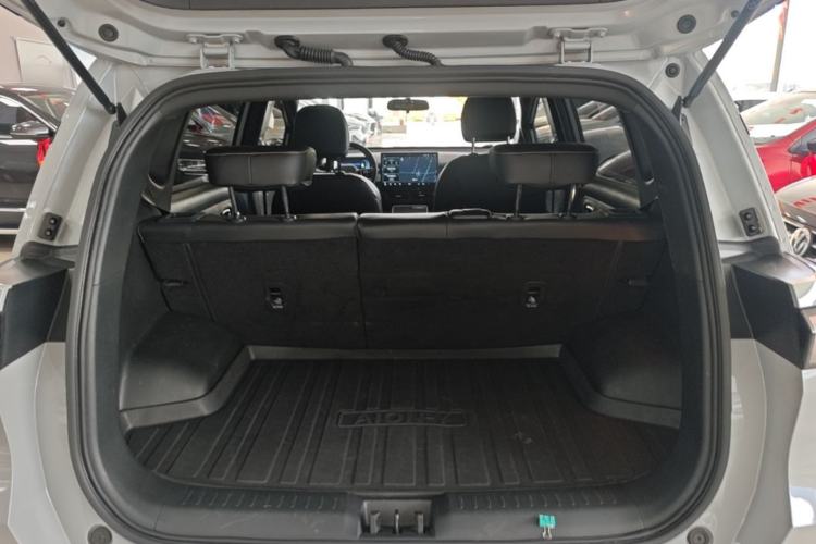 Used AION Y 2022 70 Intelligent Edition Lithium Iron Phosphate Trunk